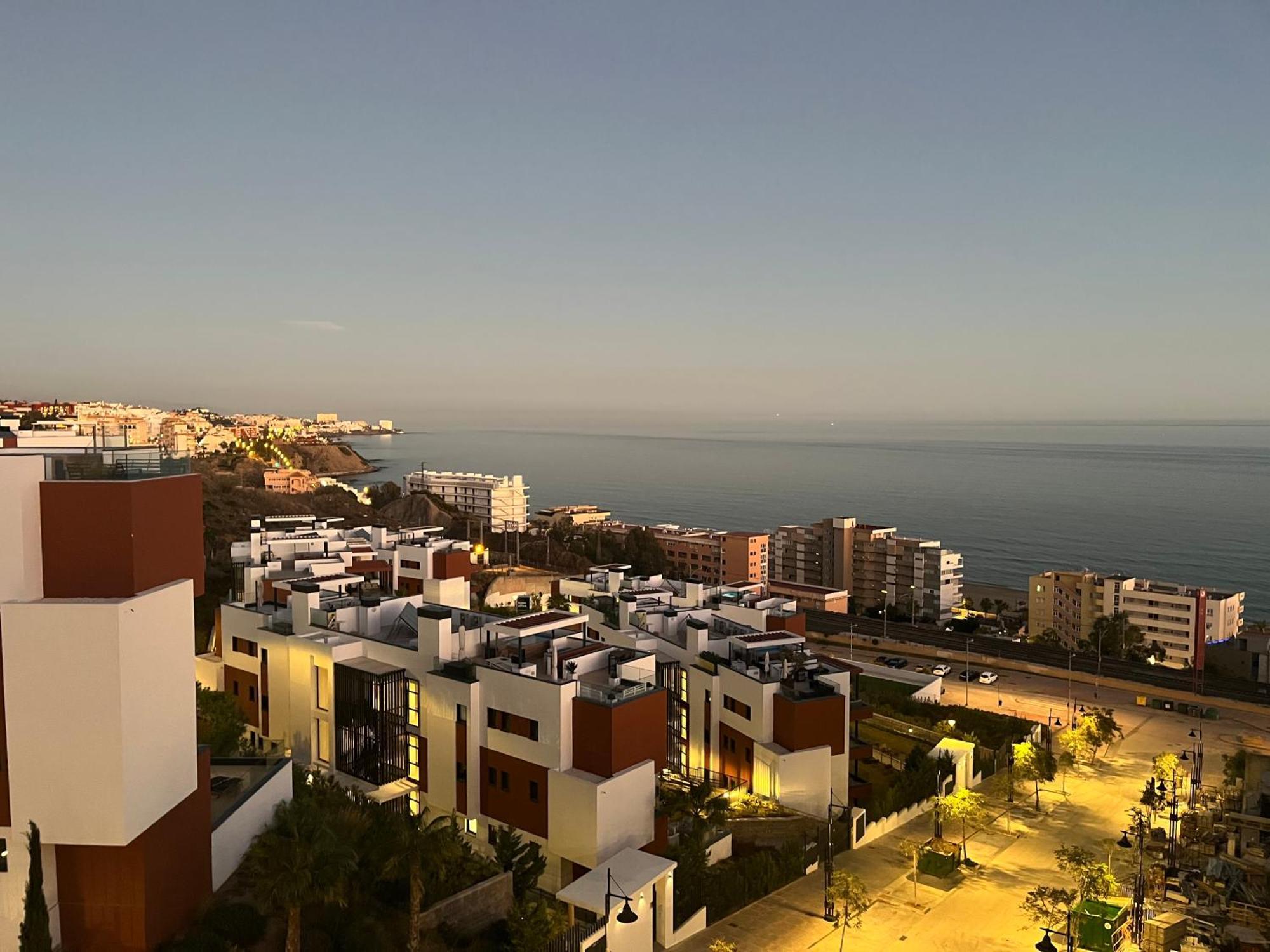 Apartament Luxe Coast Views-Reserva Del-Higueron-Pool & Sea Malaga Zewnętrze zdjęcie