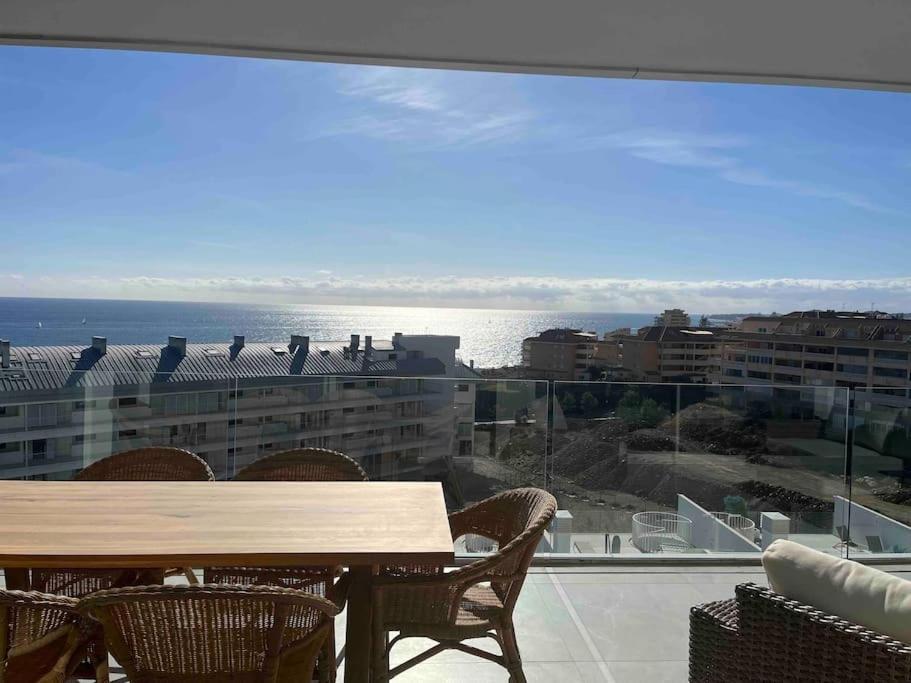 Apartament Luxe Coast Views-Reserva Del-Higueron-Pool & Sea Malaga Zewnętrze zdjęcie